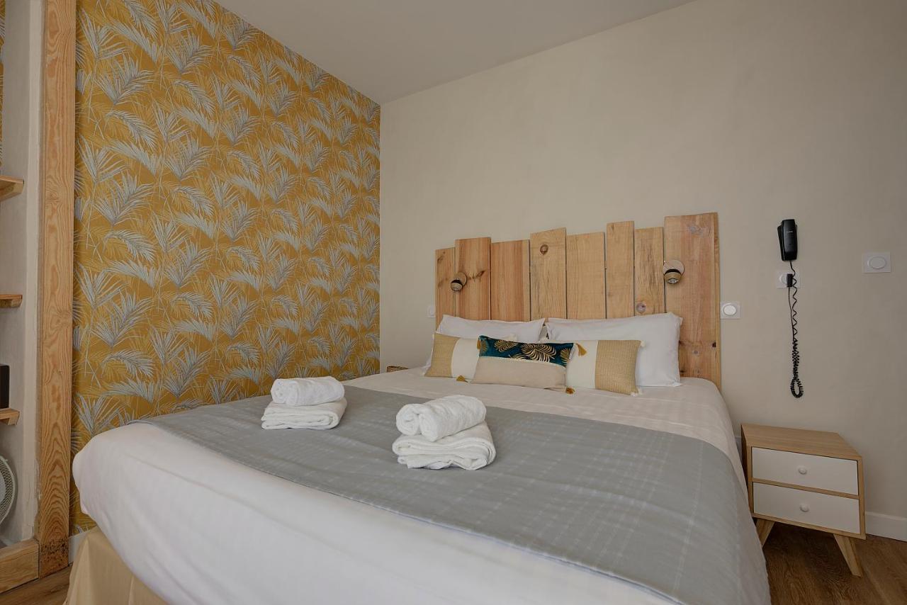 Beach Hotel - Le Grand Chalet رونس لو بين المظهر الخارجي الصورة