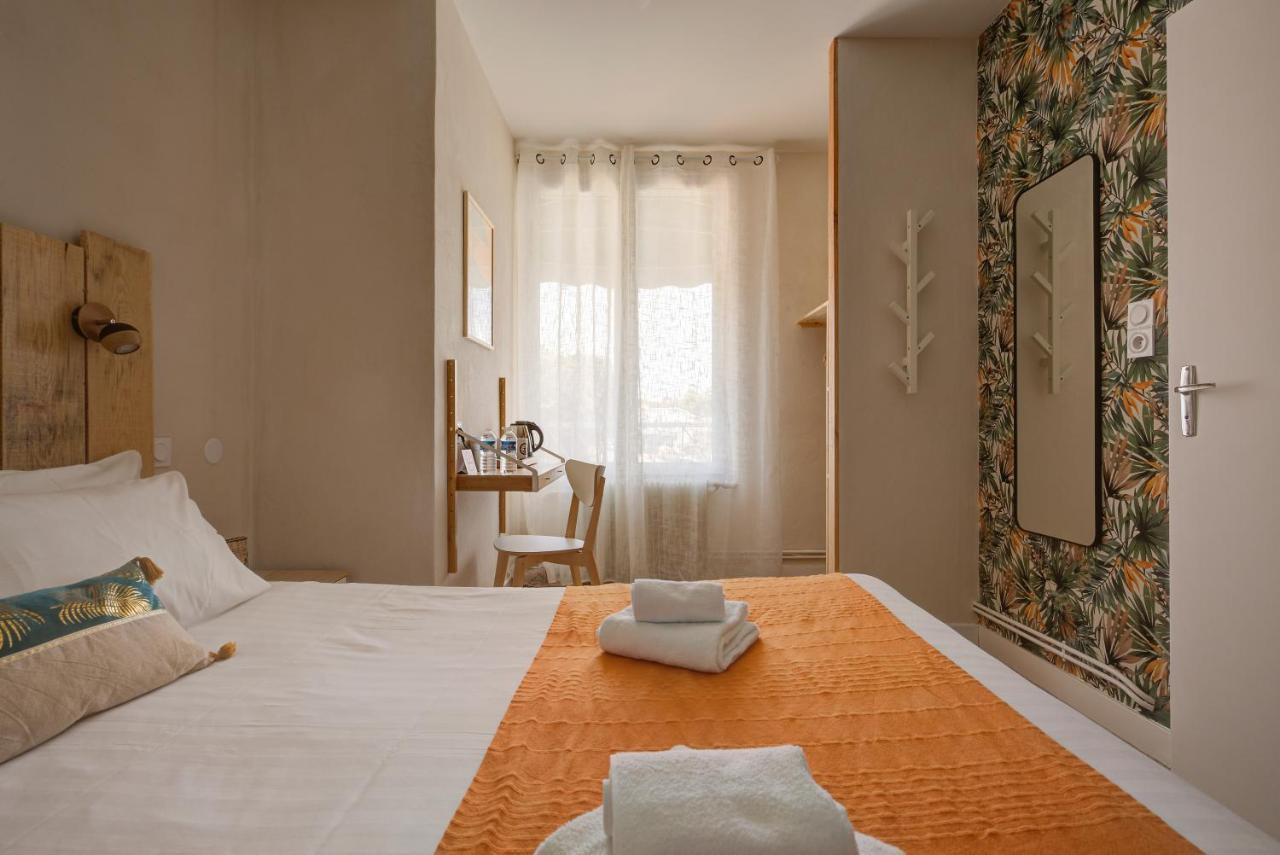 Beach Hotel - Le Grand Chalet رونس لو بين المظهر الخارجي الصورة