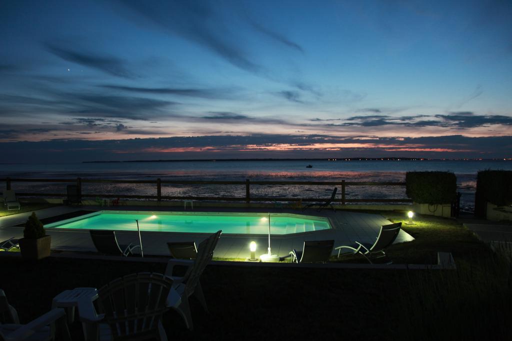 Beach Hotel - Le Grand Chalet رونس لو بين المظهر الخارجي الصورة