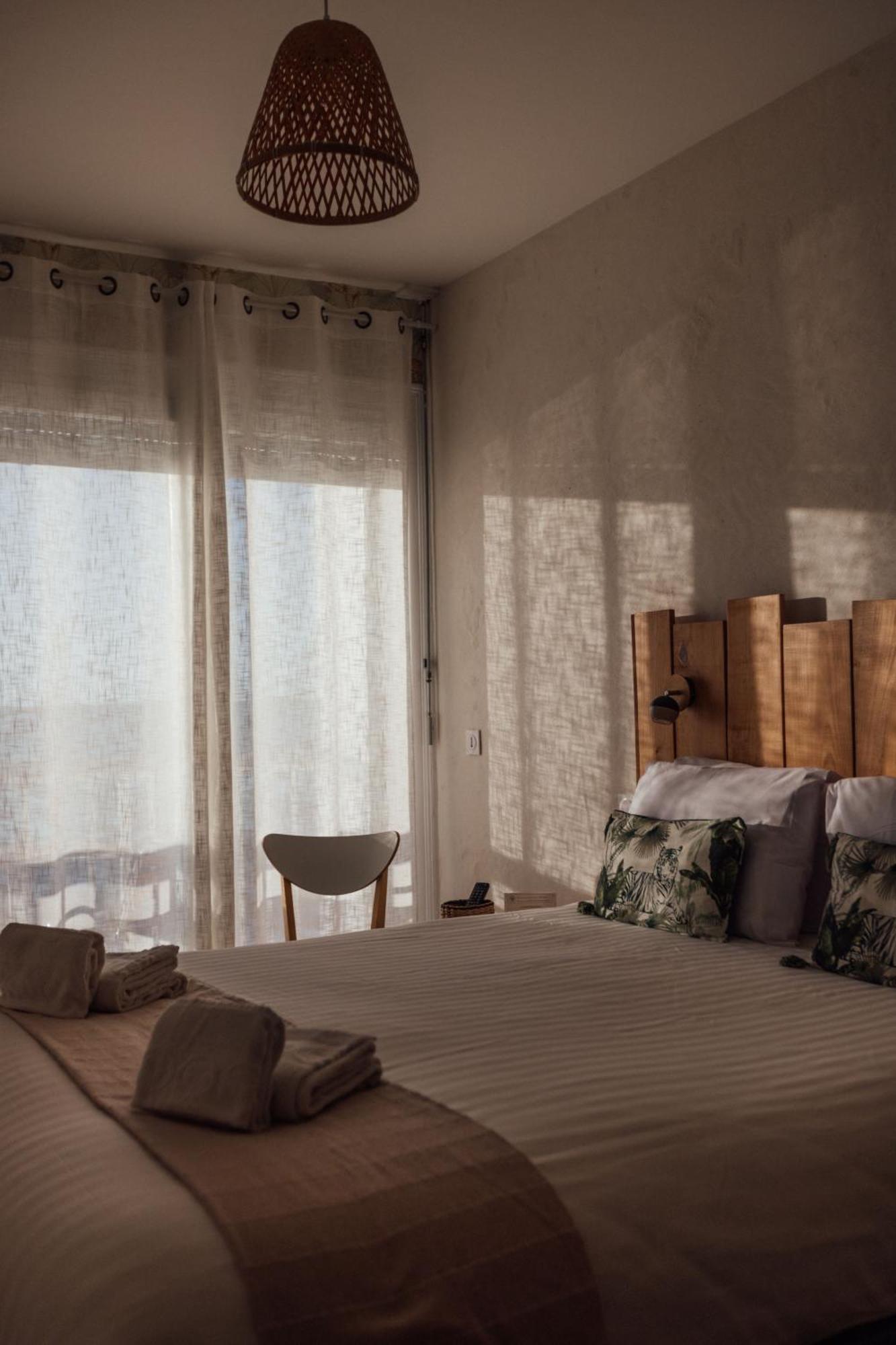 Beach Hotel - Le Grand Chalet رونس لو بين المظهر الخارجي الصورة